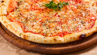 Indiana Anti-Gay Pizza Shop Forced to Shutter Its Doors For Now